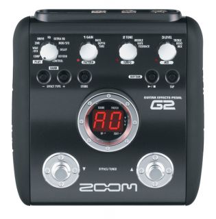 zoom g2 guitar effects pedal with drum machine