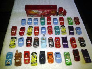 Disney Pixar Diecast Cars Track Lot