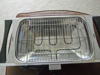 Indoor Tabletop Electric Grill West Bend Mid Century VTG USA Cooking