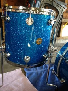 DW Jazz Series 3pc Drum Set Mint Condition 12 14 18 Blue Glass Mint