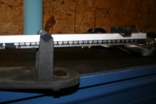 Dynacraft swing weight shaft holder golf tool