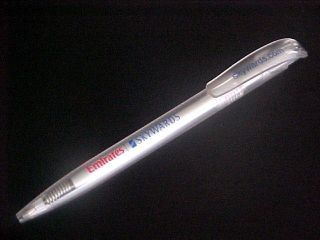 Beautiful Emirates Skywards Airlines Ball Pen New