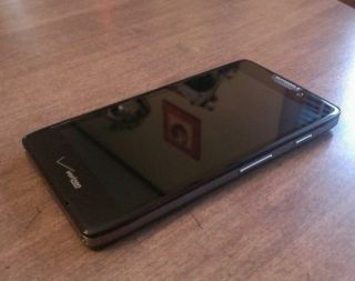 Motorola Droid RAZR Maxx HD 32GB Black Verizon Smartphone