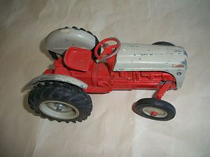 Vintage Diecast Ford Farm Tractor Toy Ertl Co Iowa