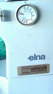 Vintage ELNA Super Sewing Machine w Case