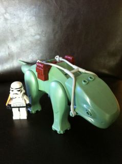 Lot 2 Minifigures 4501 mos Eisley Dewback with Sandtrooper Real