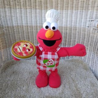 Electronic Singing Pizza Elmo Retired 2006 by Fisher Price 13 5