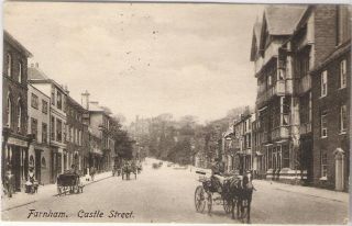 FARNHAM CASTLE STREET HORSES PEOPLE SHOPS + MAILED 1906 POSTCARD