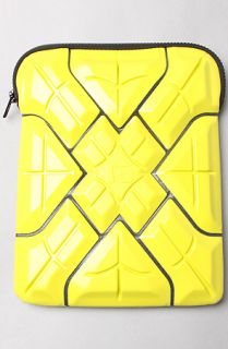 Form The Extreme iPad Sleeve 2 in Yellow