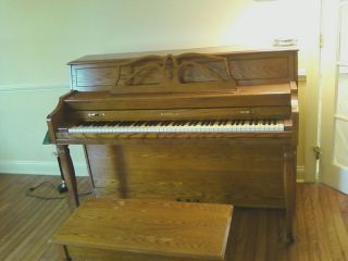  Piano Upright Baldwin