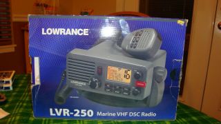 Lowrance LVR 250 DSC VHF Fixed Mount Marine Radio 22 19