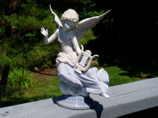 Gorgeous Lladro Angel with Lyre w Box 1464
