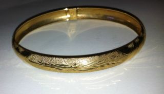 QVC 10 kt yellow Gold 7 Diamond cut Pave Hinged Bangle Bracelet
