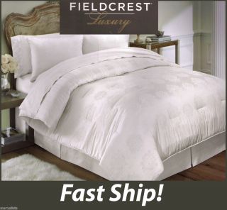 New Fieldcrest King Comforter Reversible Bedding Set