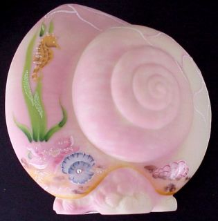 Fenton Burmese Frank F Memorial Nautilus Seashell Vase Limited Edition