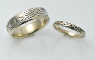 White Gold Etched Mokume Gane Two Ring Wedding Bands
