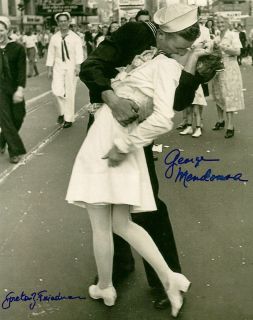 George Mendonsa Greta Friedman Signed VJ Day Kiss WW II EX RARE Proof