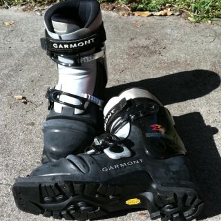 Garmont Excursion Backcountry Ski Boots size 26 0