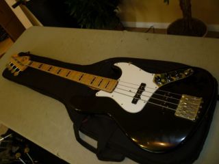 Fender Geddy Lee Jazz Bass Guitar XLNT
