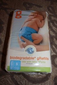 40 Count gDiapers Grefills Disposable Cloth Diaper Inserts Small 8 14