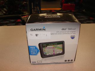 Garmin dezl 560LMT Bluetooth Trucking GPS with Lifetime Map & Traffic