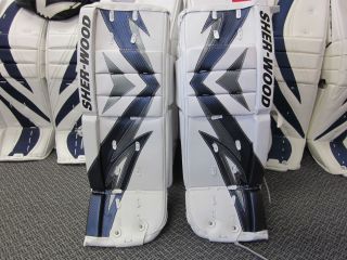  New 28 Sherwood T90 MB30 Junior Goalie Pads White Navy Silver