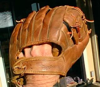 Junior Gilliam Very RARE MacGregor Pro Style USA Made Baseball Glove