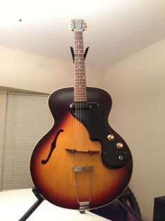 Vintage 1965 Gibson Model ES 120T Hollow Body Electric Guitar Sunburst