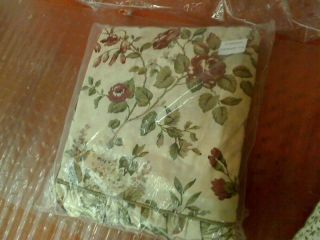 Laura Ashley Glenmoore Collection Comforter Set