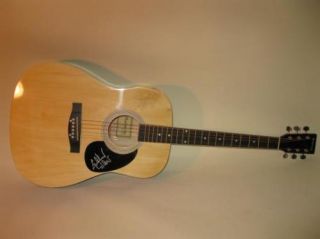 Gretchen Wilson Signed Full Size Acoustic Guitar