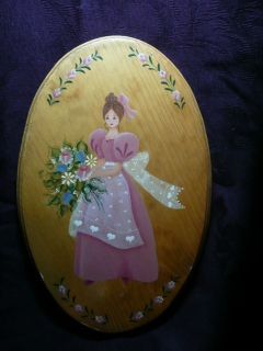 HANDMADE & HAND PAINTED ART WOODEN GIRL OVAL WALL HANGER TOLE PAINTING