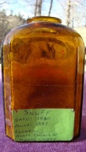 Light Amber Grass Valley Snuff Flaired Lip s B Hinge Mold