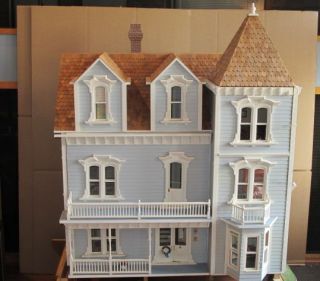 51 Queen Ann Victorian Harlingen Miniature Doll House Fully Furnished