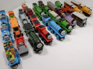Thomas The Tank Engine Friends Wooden Train Railway Engines Cars 34 PC