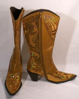 This is an amazing pair of custom made boots by Helens Heart.