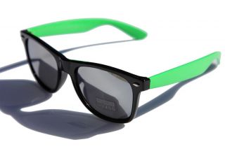 Classic 80s Vintage Retro Sunglasses Mirror Black Green frame wayfarer