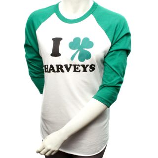 Harveys Seatbelt Bag T SHIRT ST. PATRICKS DAY W/ CLOVER RARE, LARGE