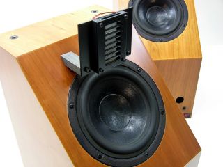 description 1 pair heil a m t aulos speakers only one owner in
