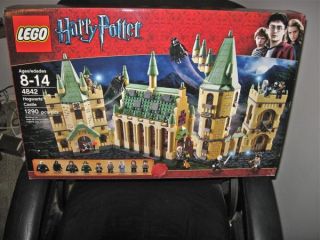 Lego 4842 Harry Potter Hogwarts Castle 1290pcs Sealed NEW