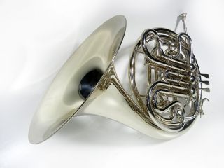 Holton H175 French Horn 3