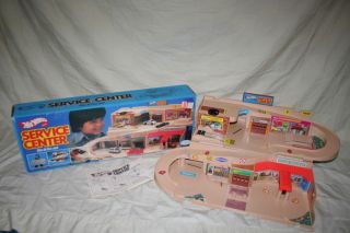 1979 Vintage HOTWHEELS Toy Car SERVICE CENTER Play Set 80s +BOX