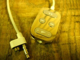 Original Apple iPod Nano Wired A1018 Remote Control