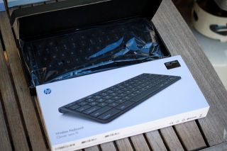 HP Touchpad 32GB Tablet Bundle Bluetooth Keyboard Folio Case Slipcase