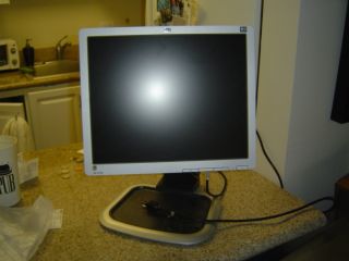 HP L1750 17 Class Widescreen LCD Monitor