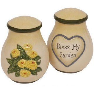 Linda Spivey Country Garden Salt And Pepper Shakers
