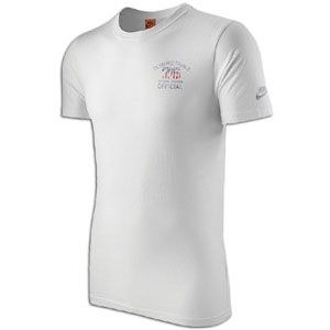 The Nike NTF 76 Trail T Shirt is made of super soft jersey fabric and