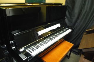 Yamaha U3 Upright Piano Pristine Video