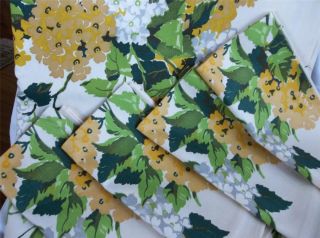 New Wilendur Vintage Yellow Hydrangea Tablecloth Four Napkins