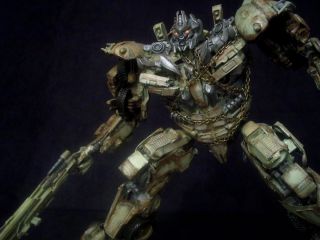 Custom Transformers DOTM Leader Class Megatron Igor