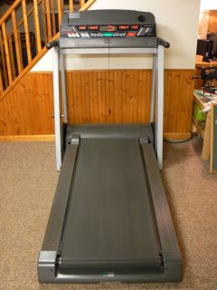 Image 10 8Q Treadmill